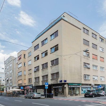 Studio Apartments Near Park Zrinjevac Záhřeb Exteriér fotografie